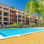 Apartmán La Darsena-2 By Interhome